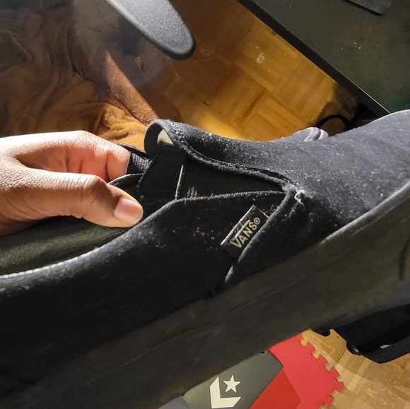 SOLD || Vans Unisex Classic Slip On Shoes - Picture 6 of 8
